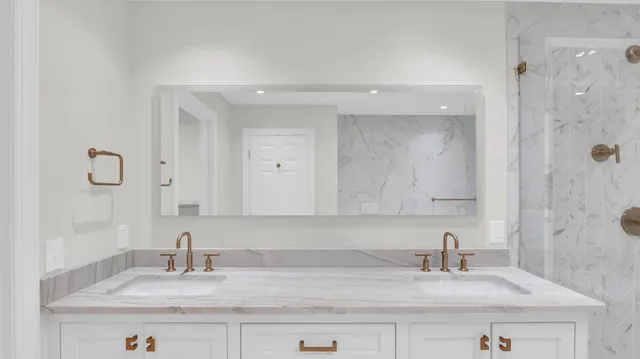 $640,000 | 1091 Constitution Drive, Chattanooga, TN 37405