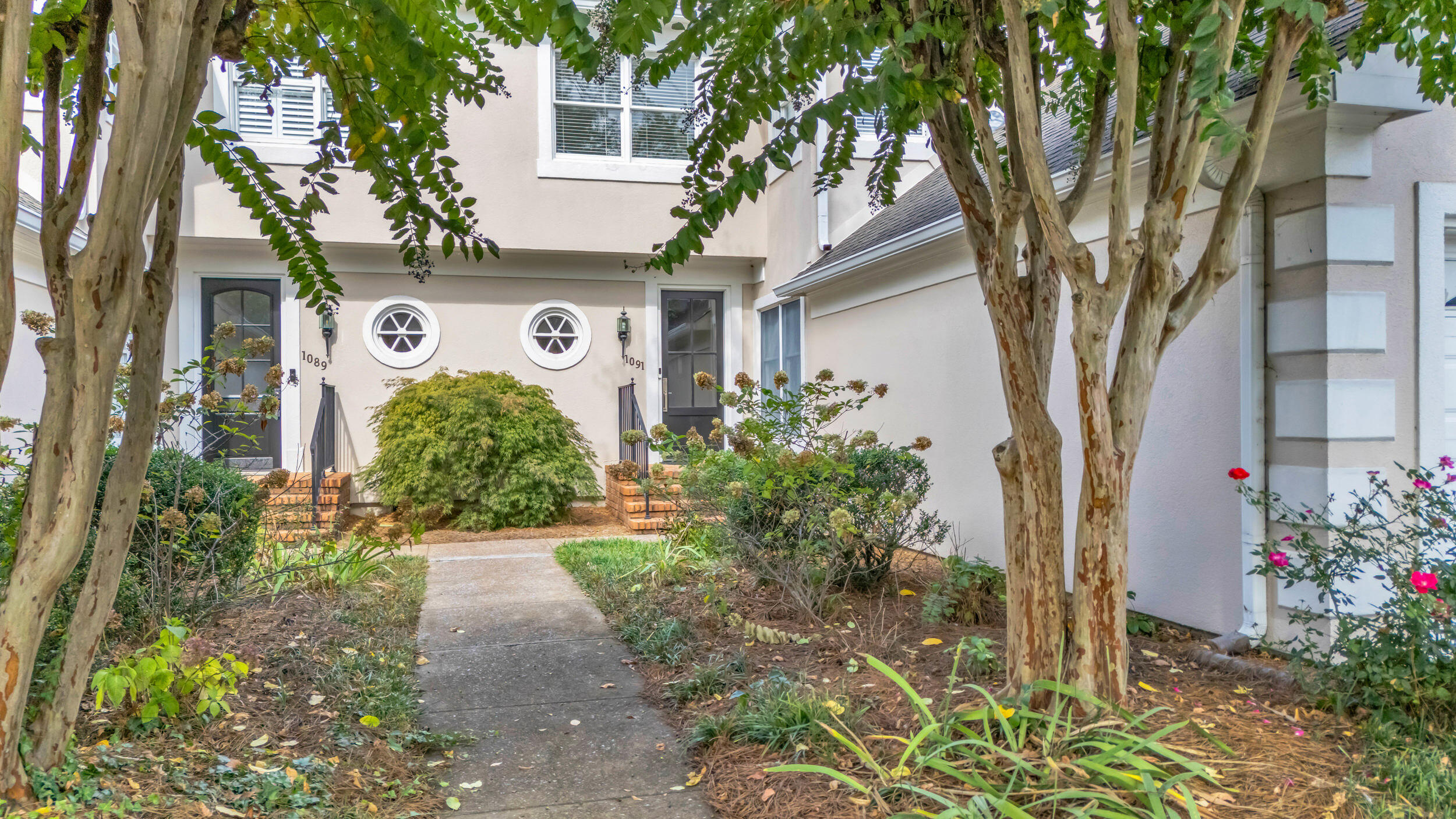 1091 Constitution Drive Chattanooga, TN 37405 - Photo 3 of 37 2