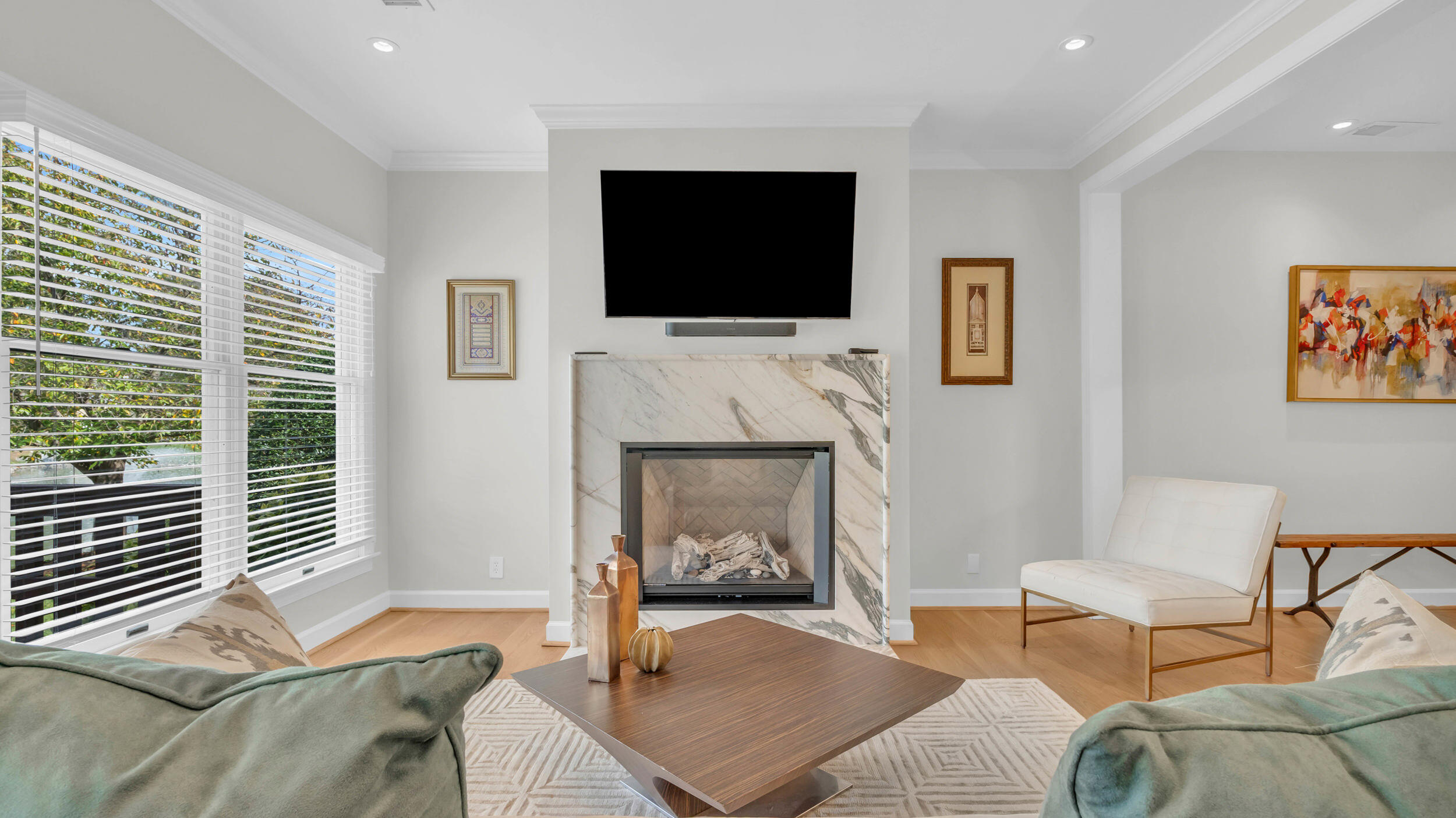 1091 Constitution Drive Chattanooga, TN 37405 - Photo 10 of 37 9