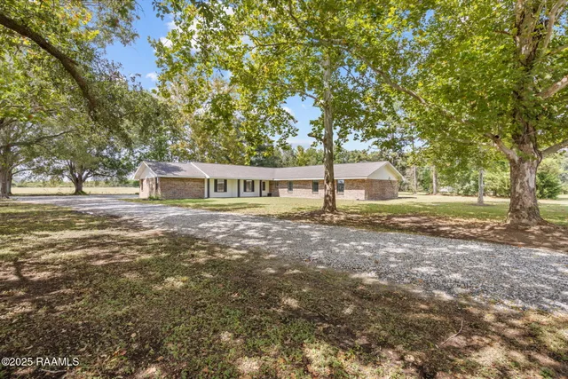 $350,000 | 2614 La Highway, Maurice, LA 70555