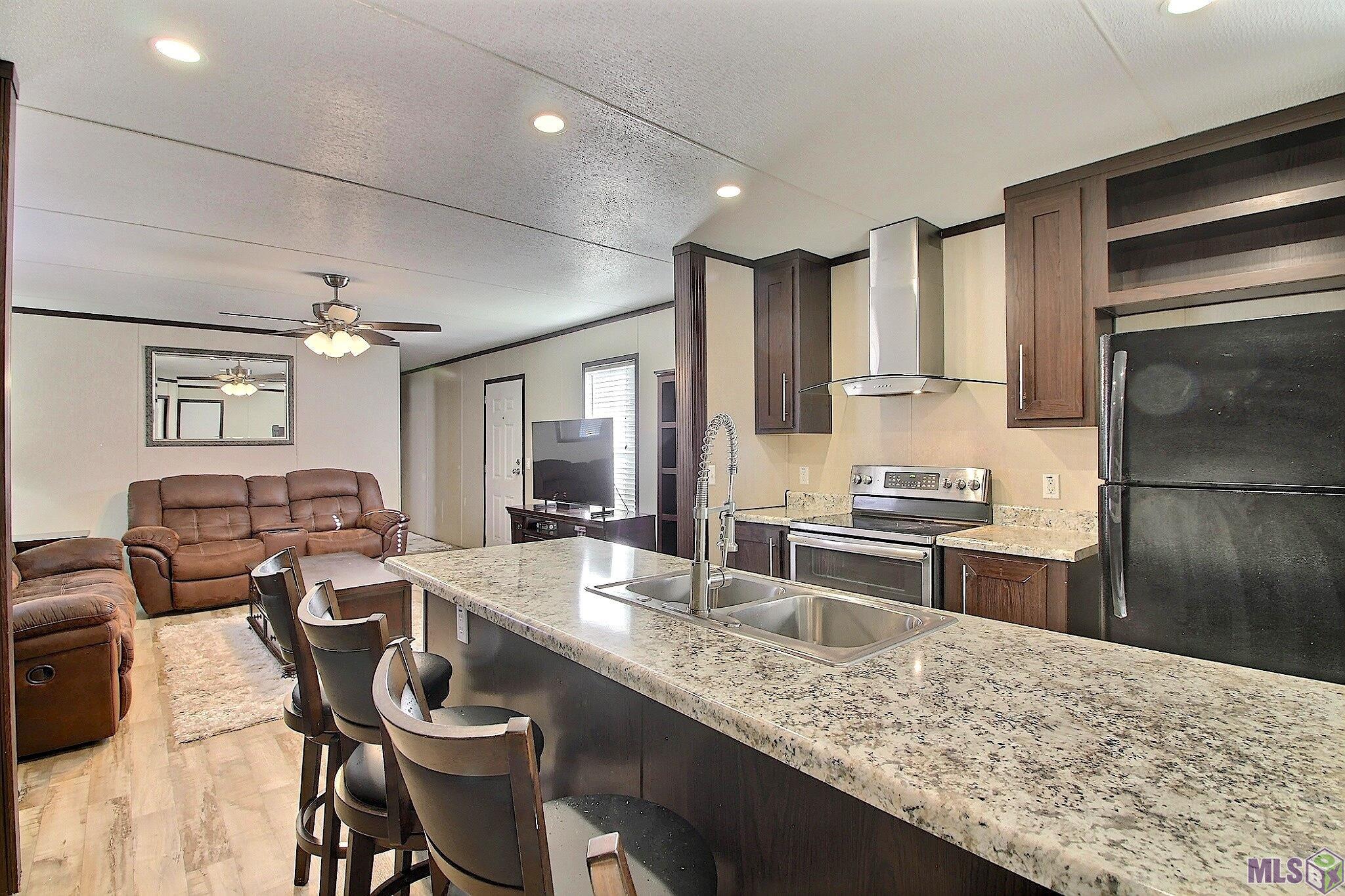 42320 Denver Hurst Road Gonzales, LA 70737 - Photo 10 of 22