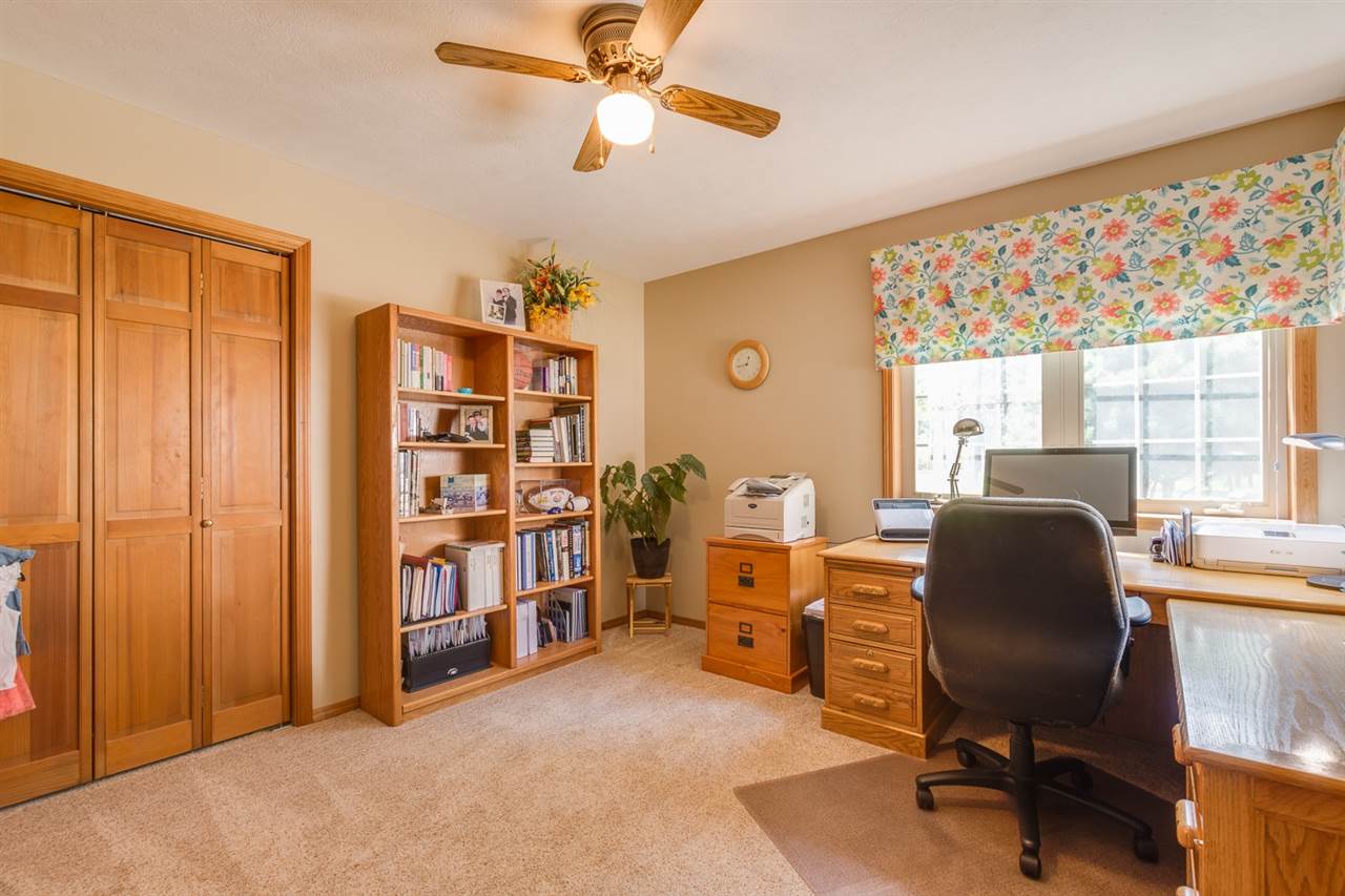 10815 South Spotted Road Cheney, WA 99004 - Photo 10 of 20