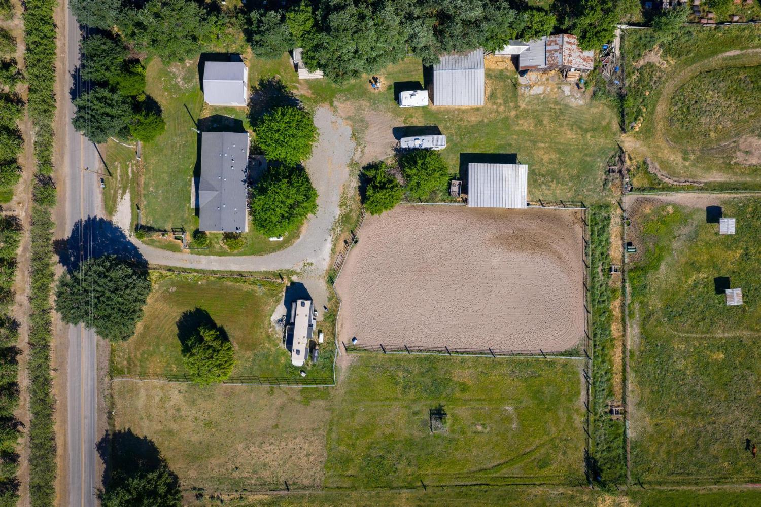 12518 Lone Oak Road Waterford, CA 95386 - Photo 4 of 50 an aerial view of a house