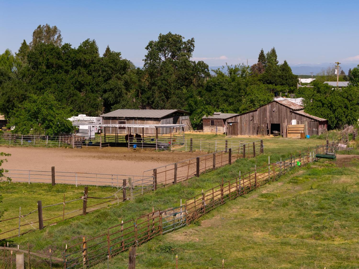 12518 Lone Oak Road Waterford, CA 95386 - Photo 42 of 50 an aerial view of a house