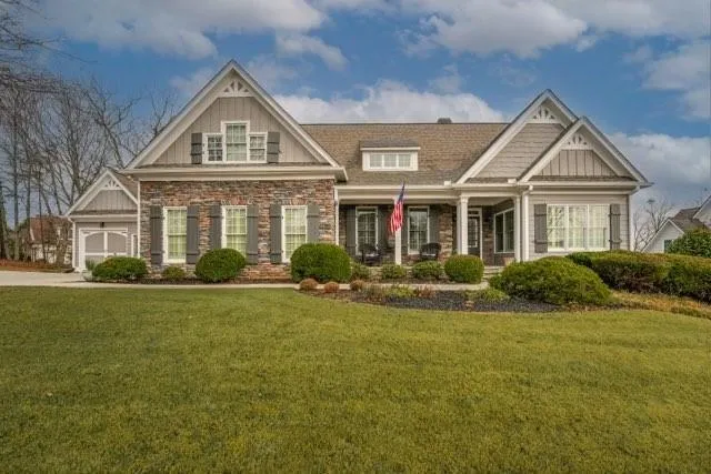 $750,000 | 300 Tupelo Trail, Canton, GA 30114