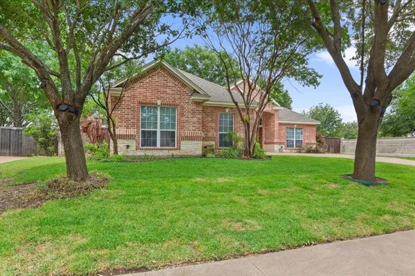 $380,000 | 100 Edinburgh Lane, Waco, TX 76712