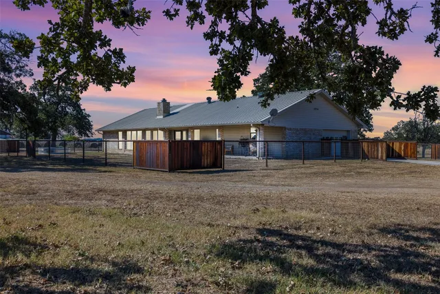 $449,999 | 9203 Highway 77, Rockdale, TX 76567