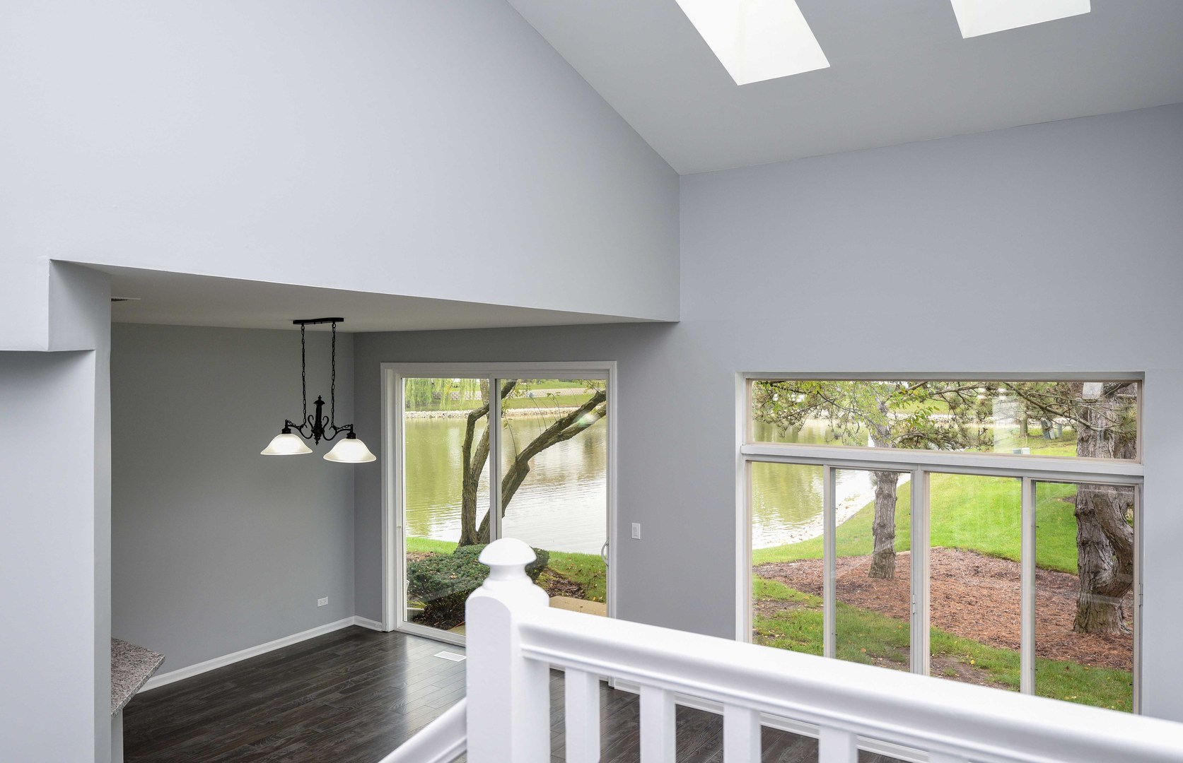 1032 Ripple Ridge, Unit 19 Darien, IL 60561 - Photo 3 of 28 a view of an entryway