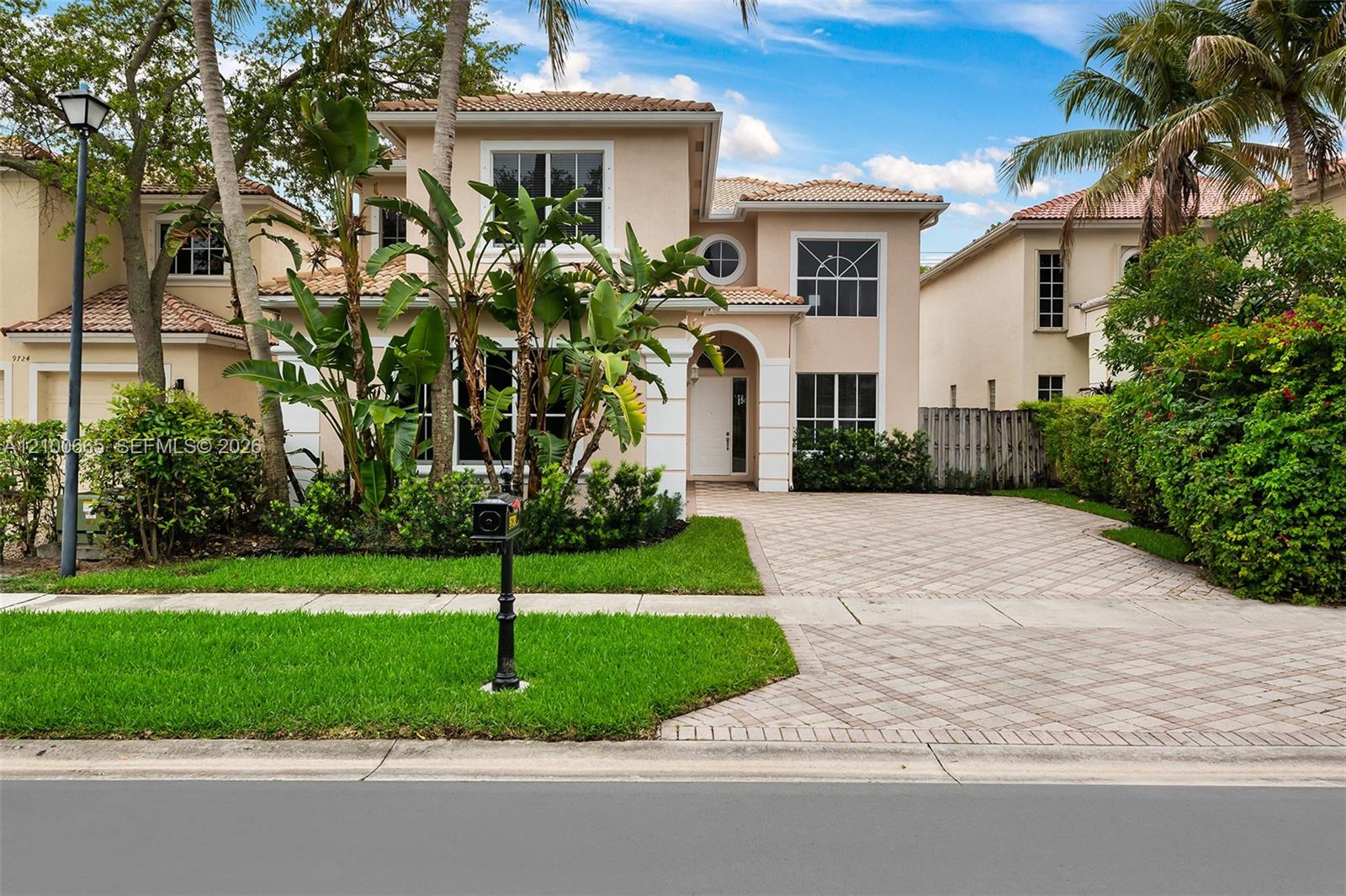 9720 Vineyard Court, Unit 9720 Boca Raton, FL 33428 - Photo 5 of 33 Gallery Image 5