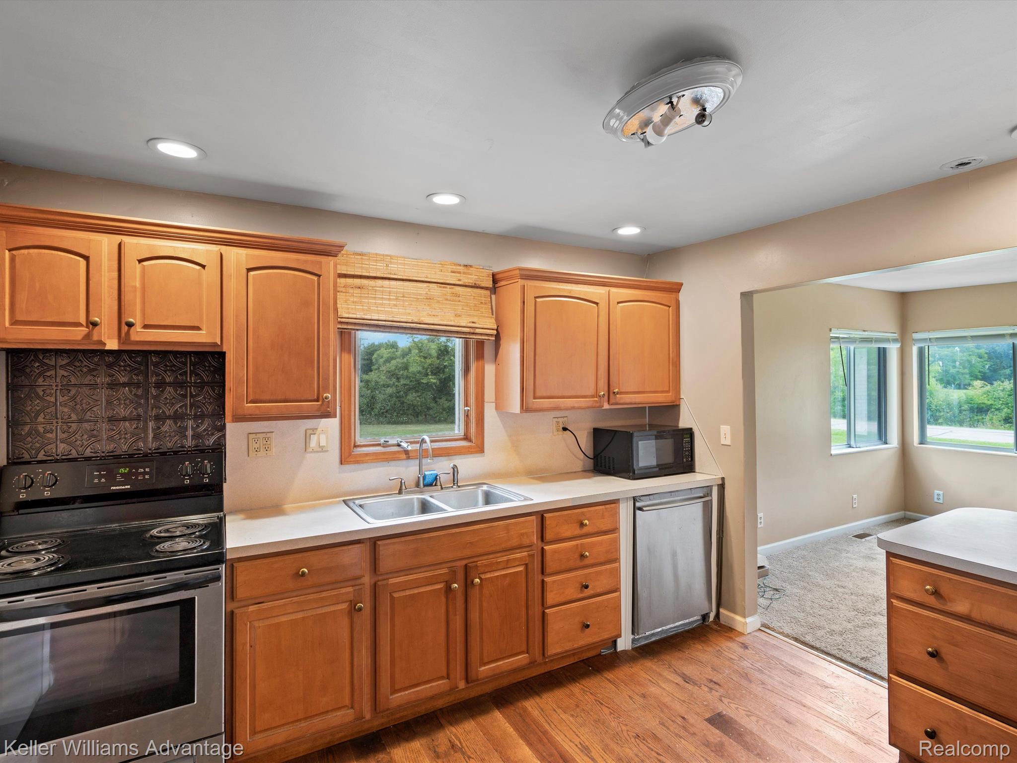 2378 Post Road Newport, MI 48166 - Photo 8 of 23 Gallery Image 8
