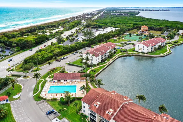 $2,400 | 4428 Northeast Ocean Boulevard, Unit G1, Jensen Beach, FL 34957