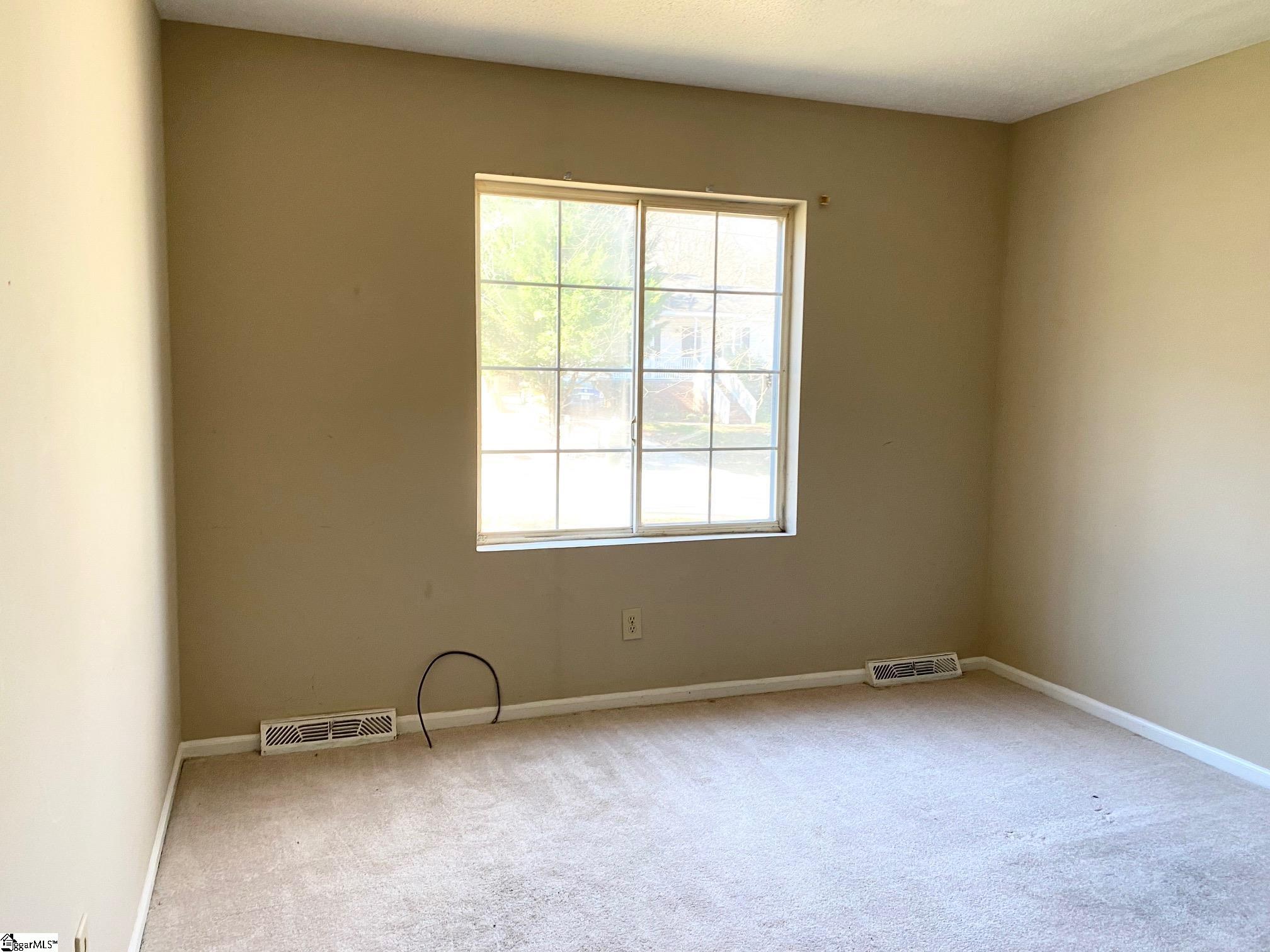 401 Rosemary Lane Fountain Inn, SC 29644 - Photo 9 of 13