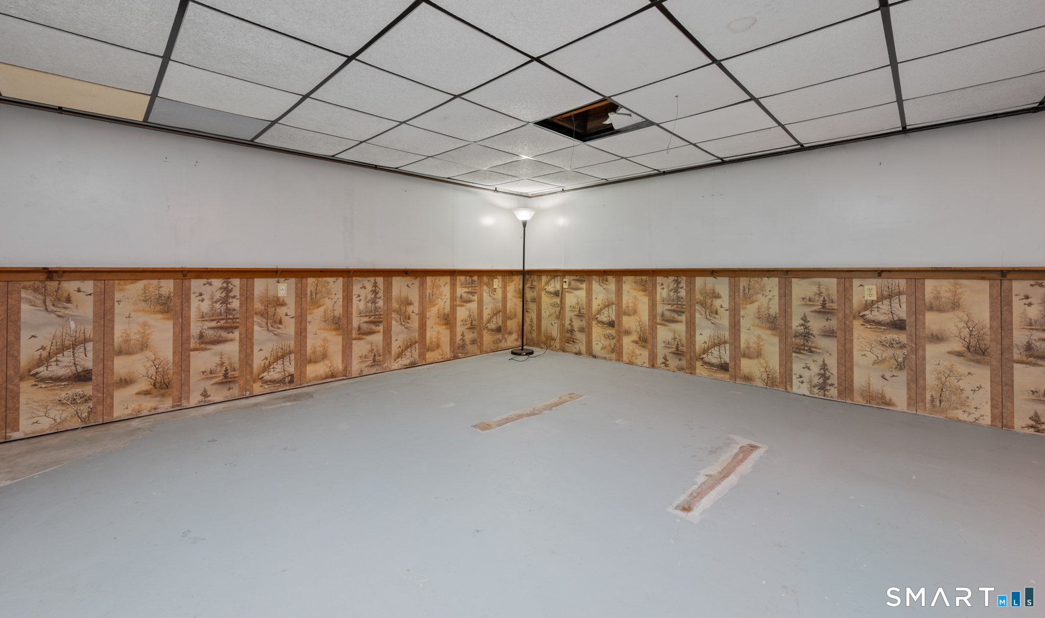 152 Ramstein Road New Hartford, CT 06057 - Photo 14 of 20 a view of an empty room