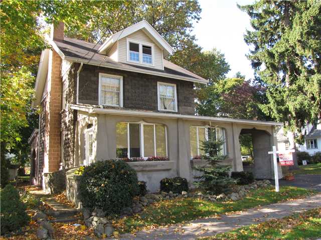 289 Penhurst Road Brighton, NY 14610 - Photo 1 of 1 Exterior Front