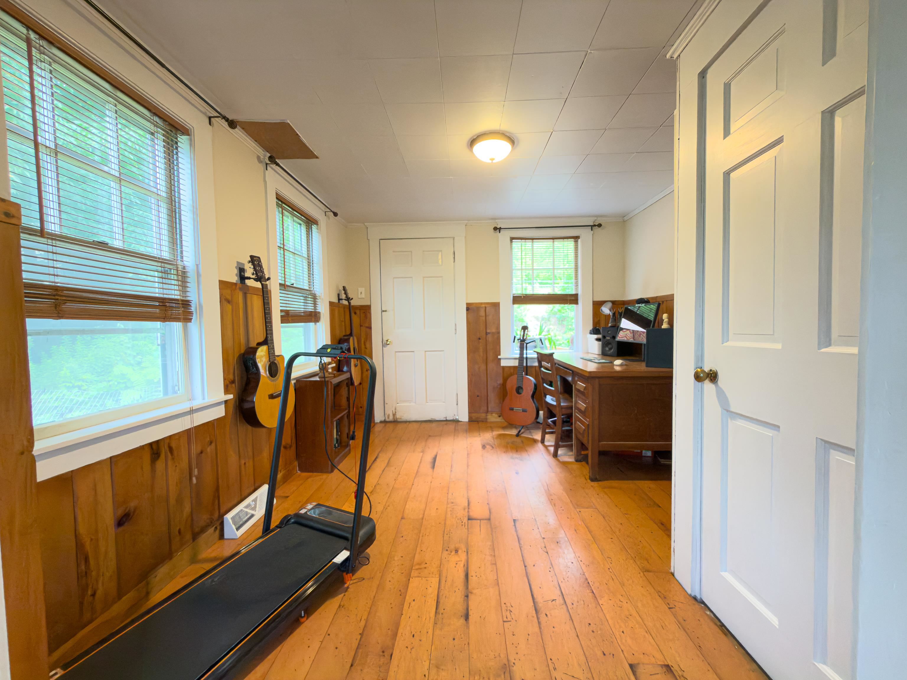469 Whitefield Road Whitefield, NH 03598 - Photo 15 of 37