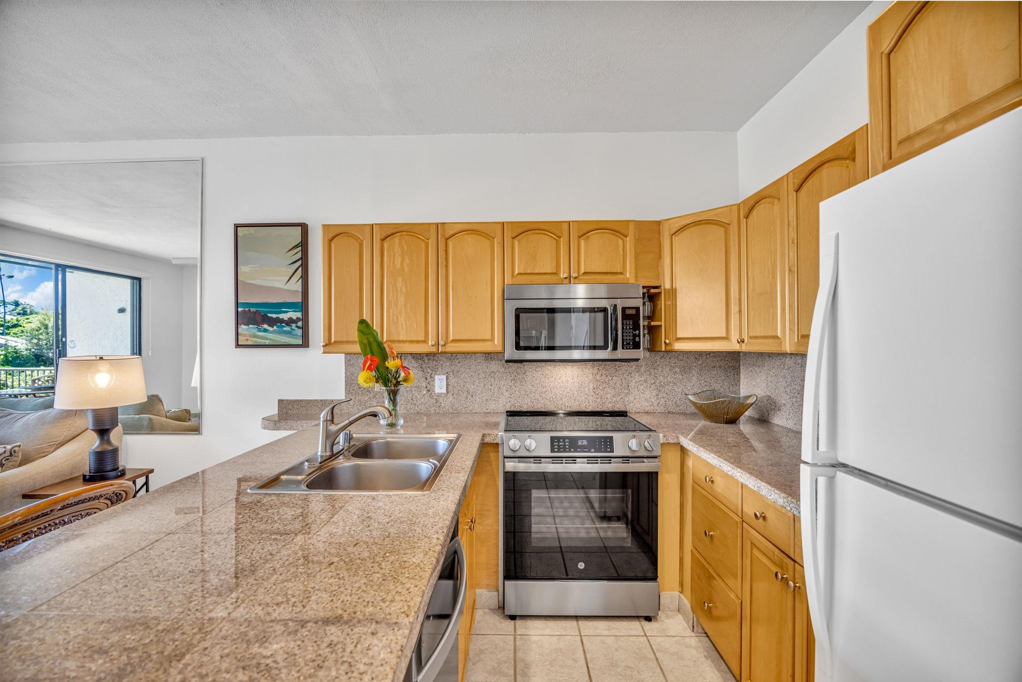 5295 Lower Honoapiilani Road, Unit B35 Lahaina, HI 96761 - Photo 6 of 38