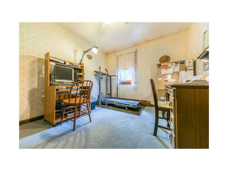 211 Knibb Road Burrillville, RI 02859 - Photo 15 of 19 Bedroom.