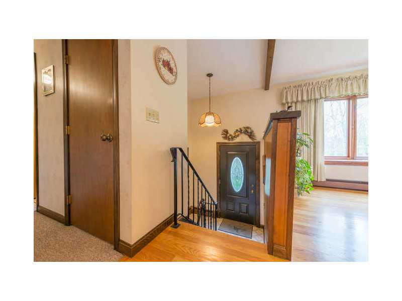 211 Knibb Road Burrillville, RI 02859 - Photo 7 of 19 Entry.