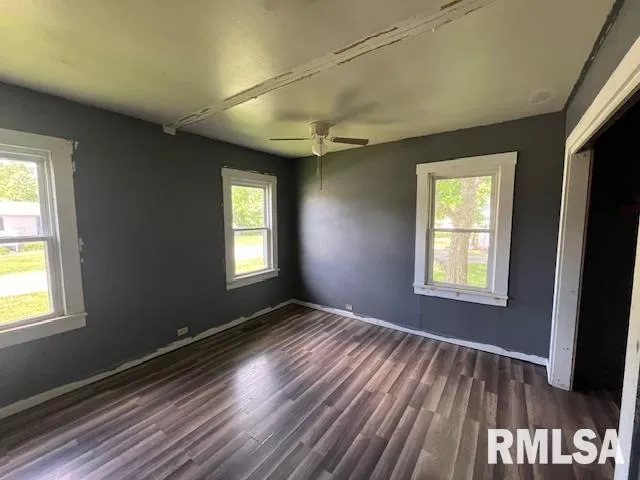 $19,900 | 475 Holt Street, Vergennes, IL 62994