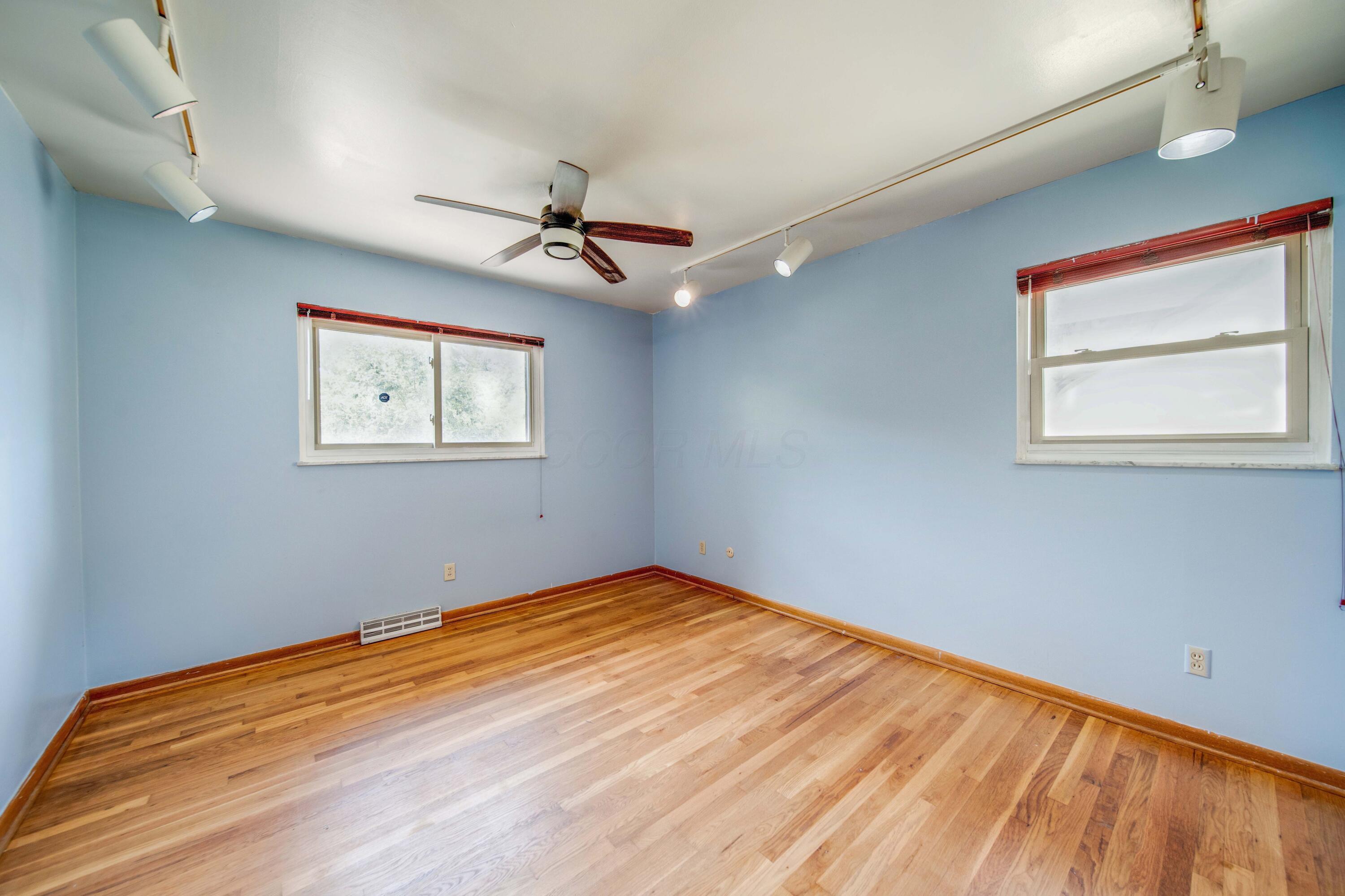 5546 Redwood Road Columbus, OH 43229 - Photo 38 of 66 38-print-A7400068_69_70