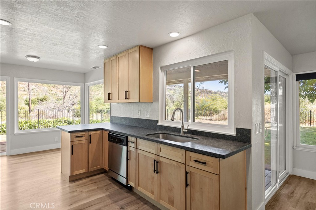 1278 Honey Run Road Chico, CA 95928 - Photo 5 of 47