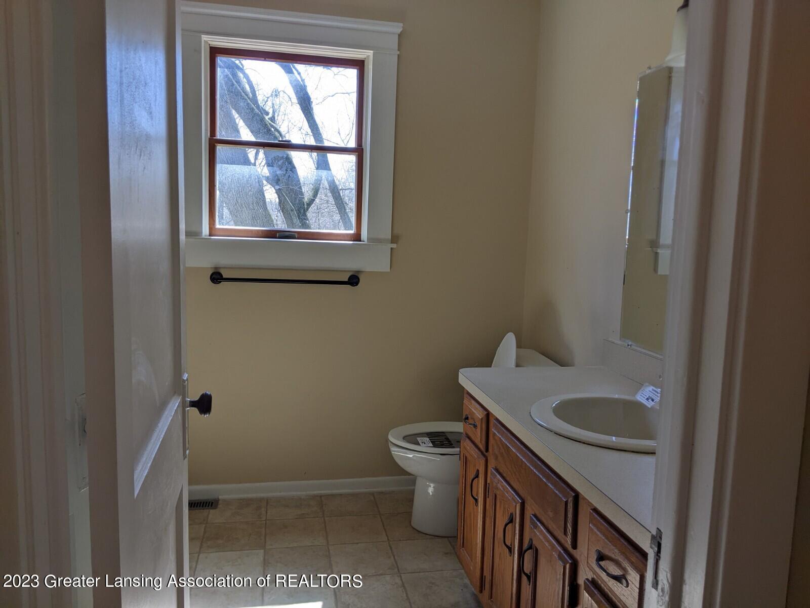 4379 Keller Road Holt, MI 48842 - Photo 15 of 20 13