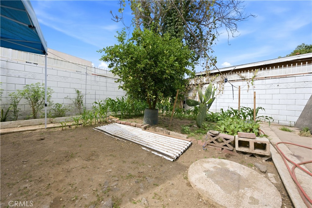 2515 Mountain View Road El Monte, CA 91733 - Photo 16 of 40