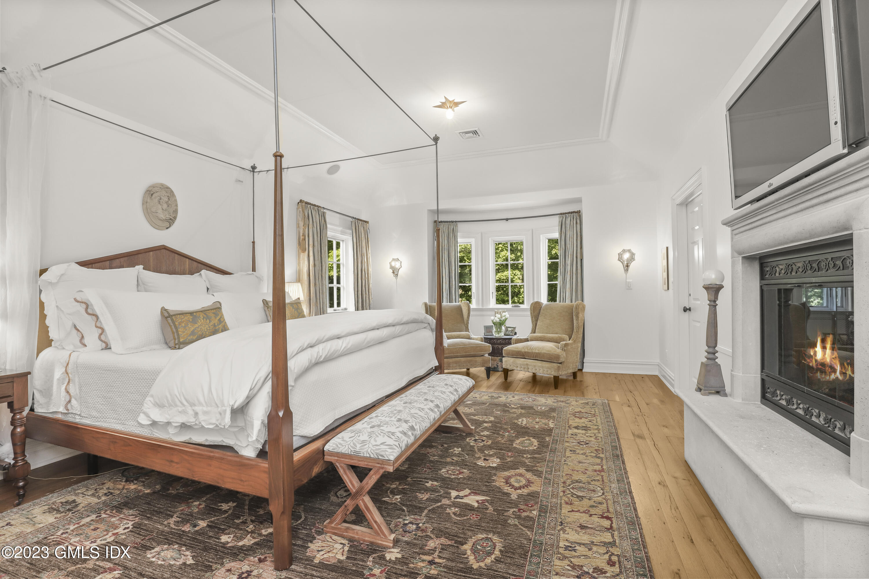 27 Locust Road Greenwich, CT 06831 - Photo 13 of 39 27 Locust Rd Greenwich CT-print-042-040-