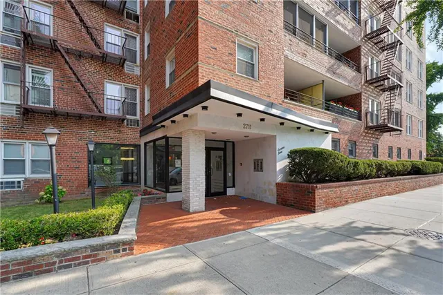 $364,998 | 2711 Avenue X, Unit 2F | Sheepshead Bay