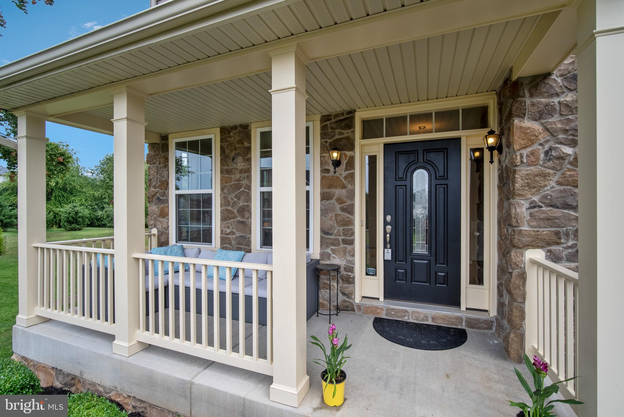 13919 Schaeffer Road Boyds, MD 20841 - Photo 2 of 30 Fantastic front porch