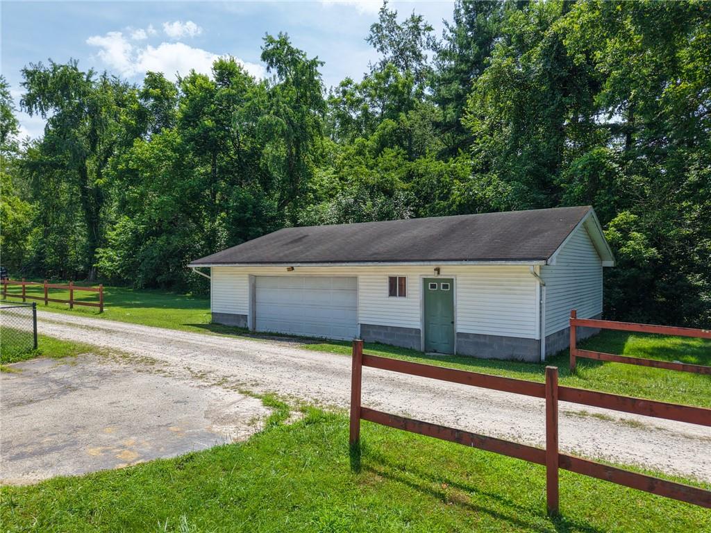 106 Frogtown Road McClellandtown, PA 15458 - Photo 46 of 50