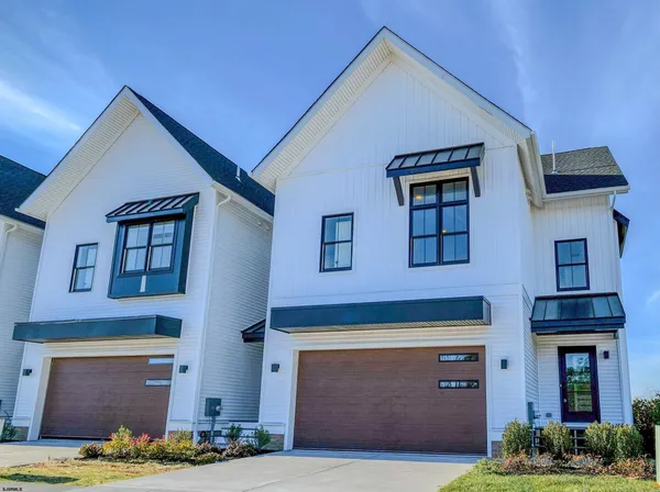 $969,000 | 14 Creek Lane, Linwood, NJ 08221