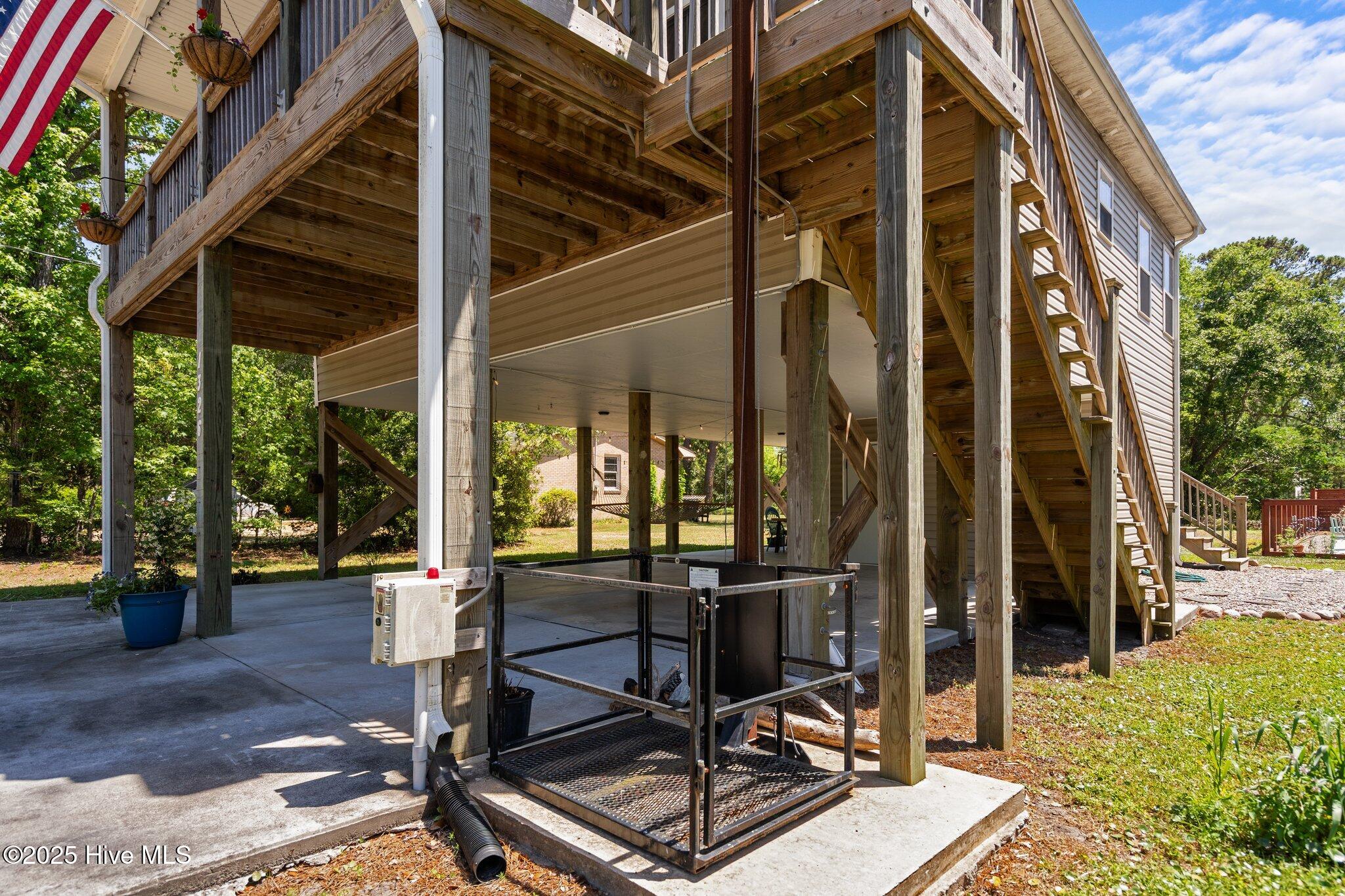 1326 Burnett Road Wilmington, NC 28409 - Photo 7 of 46 51-web-or-mls-DSC00957