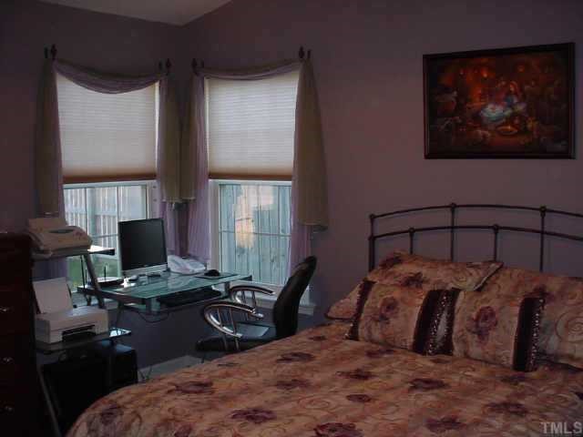 4212 Ivy Hill Road Raleigh, NC 27616 - Photo 8 of 10 Gallery Image 8