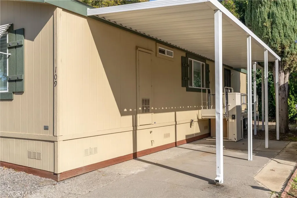 567 East Lassen Avenue, Unit 109 Chico, CA 95928 - Photo 20 of 34 a view of a house with sitting area