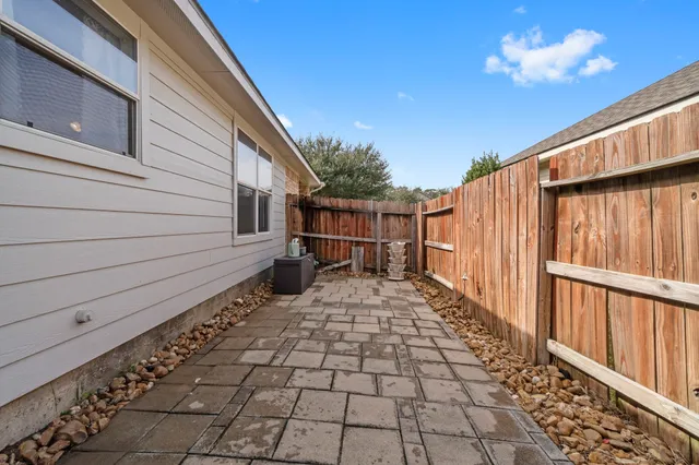 $205,000 | 1409 Natural Pine Trail, Conroe, TX 77301