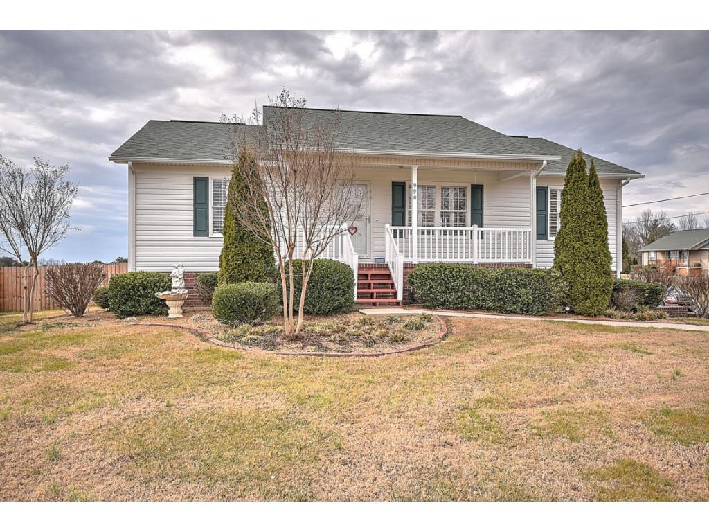 990 Keller Road Afton, TN 37616 - Photo 1 of 36 Photo 1