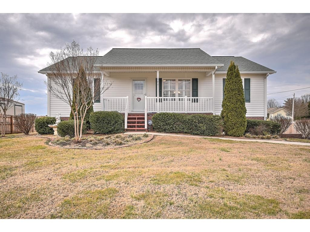 990 Keller Road Afton, TN 37616 - Photo 2 of 36 Photo 2