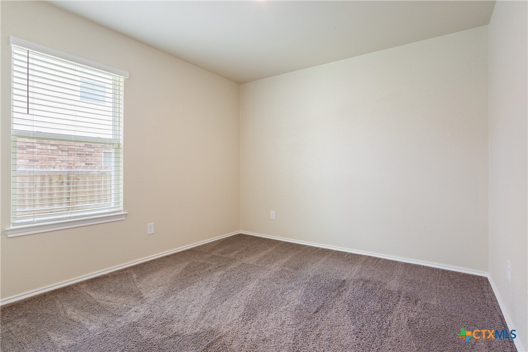 841 Ross Road Copperas Cove, TX 76522 - Photo 9 of 39 Front bedroom