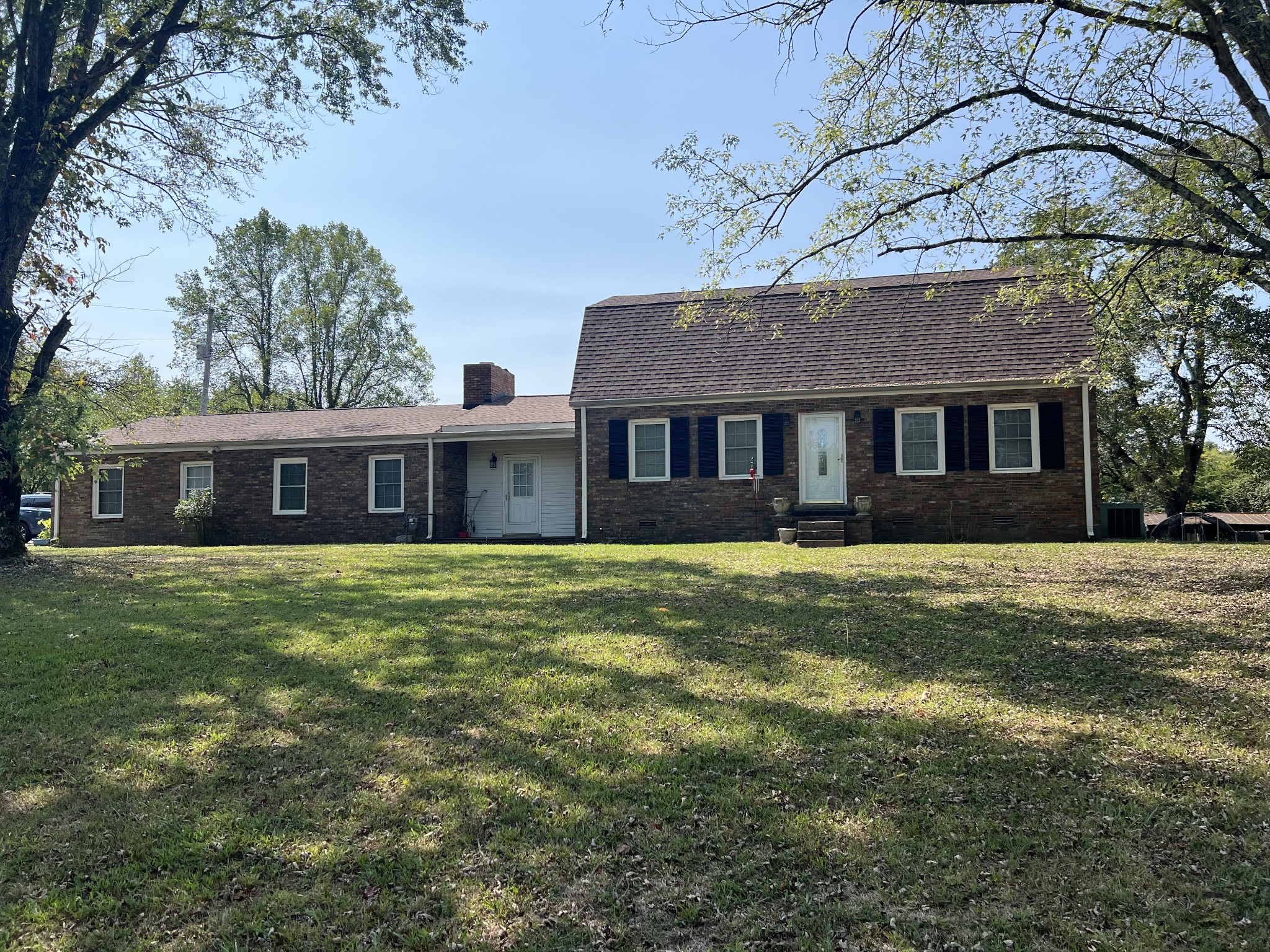 990 East Piney Road Dickson, TN 37055 - Photo 1 of 9