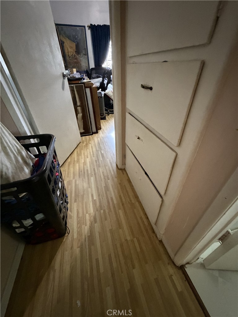 18800 Arminta Street Reseda, CA 91335 - Photo 13 of 22