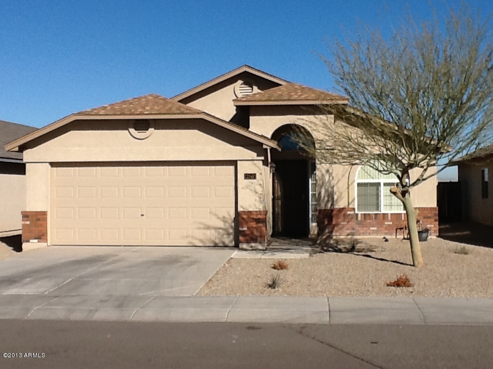 2748 West Grenadine Road Phoenix, AZ 85041 - Photo 1 of 6 Front of home