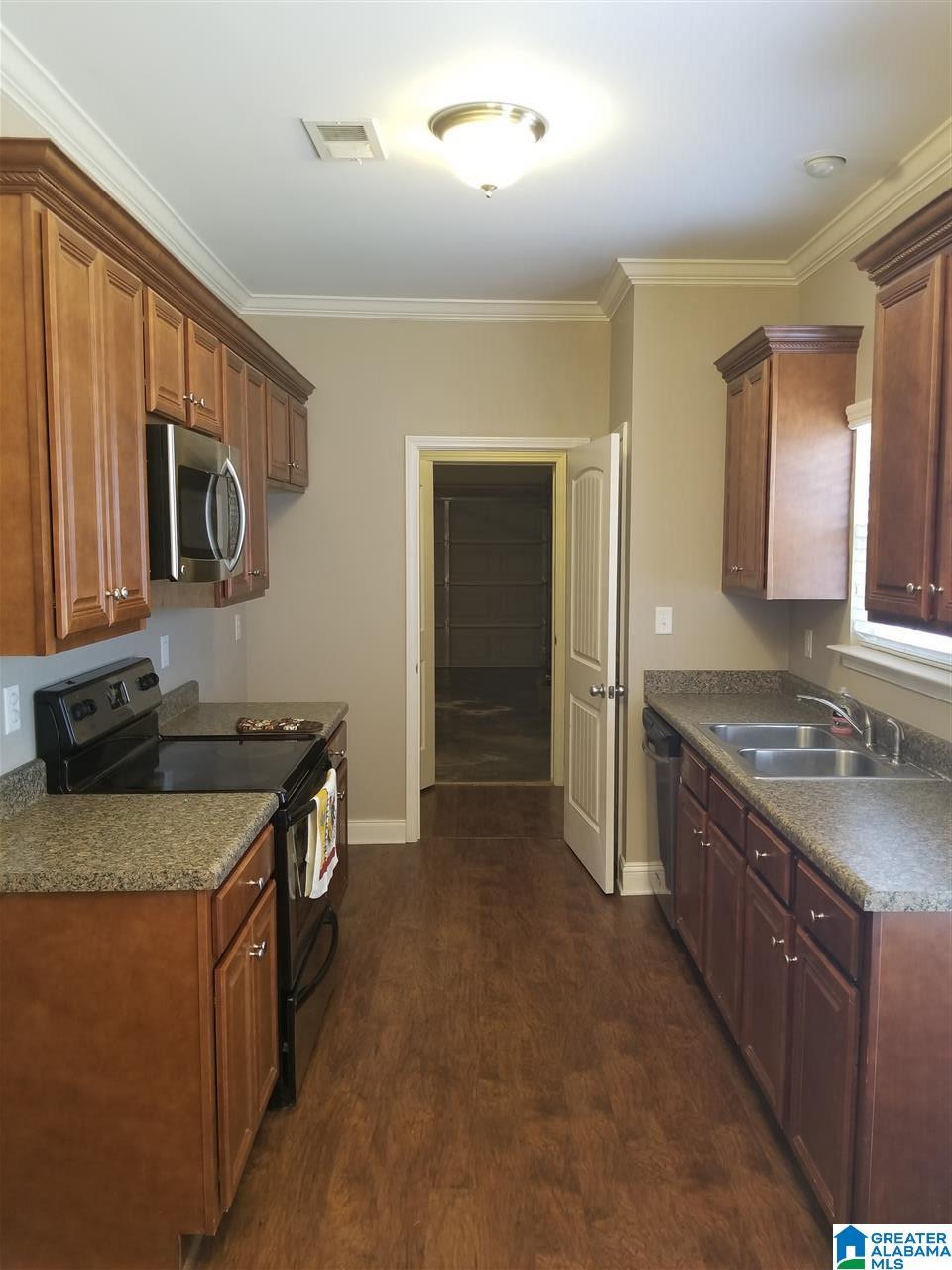 2057 Highview Way Calera, AL 35040 - Photo 9 of 22