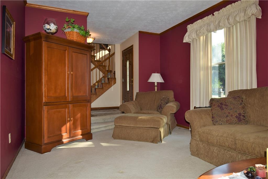 6327 Floyd Drive Springfield, OH 45502 - Photo 8 of 44