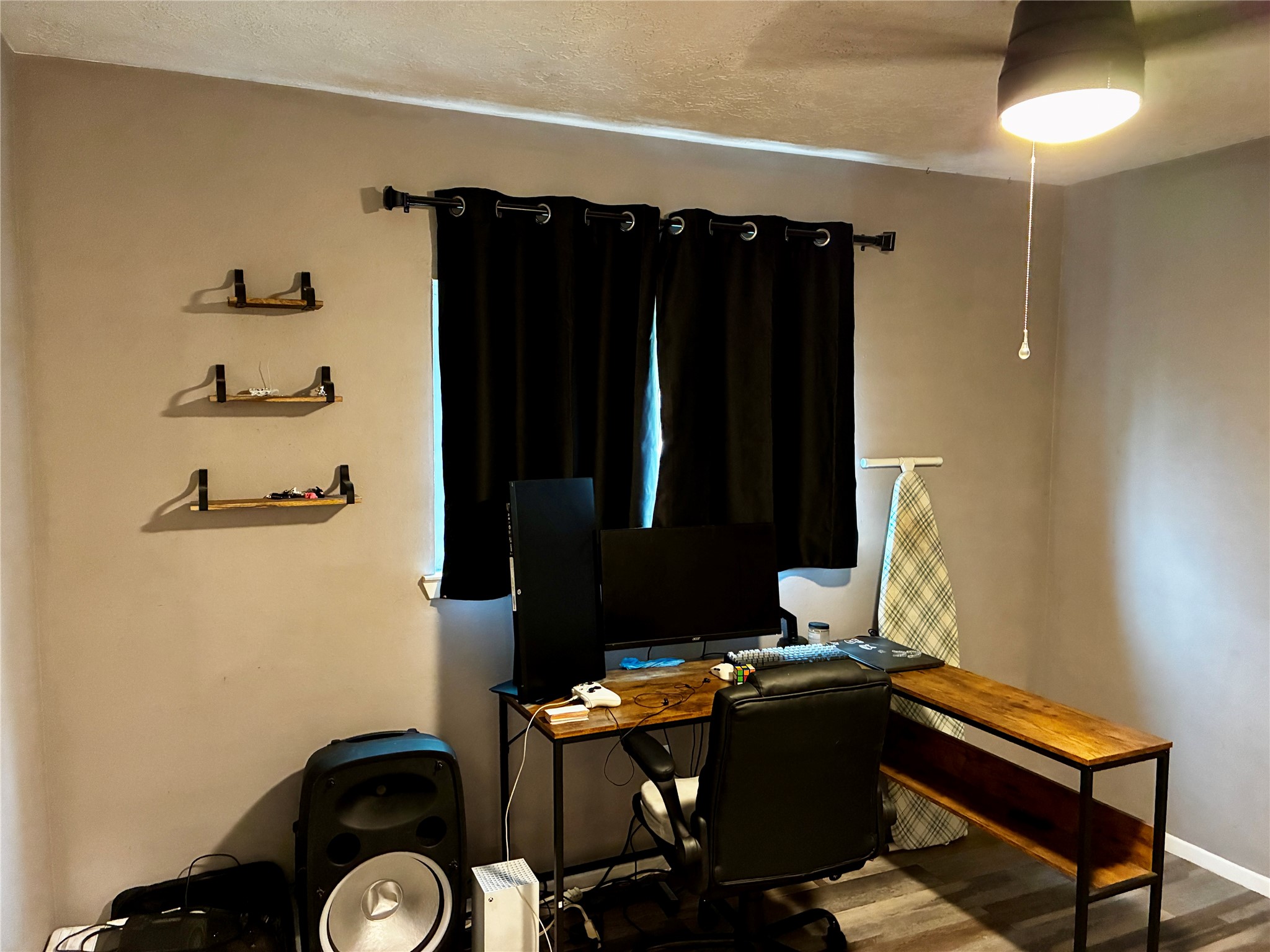 2 Sarita Road Angleton, TX 77515 - Photo 14 of 21 a view of a workspace