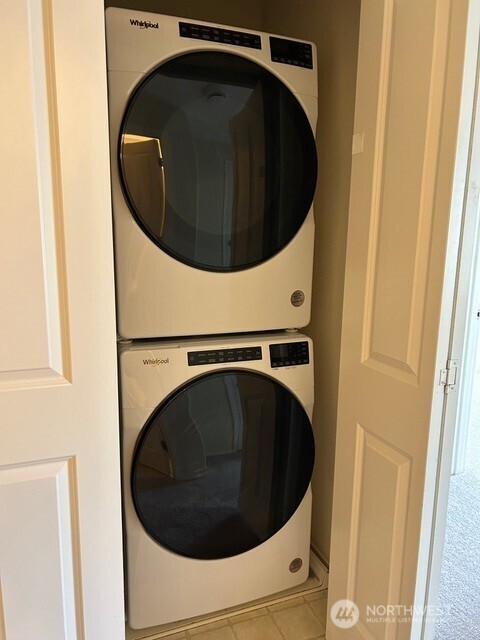 2055 Garry Oaks Avenue, Unit B DuPont, WA 98327 - Photo 15 of 22