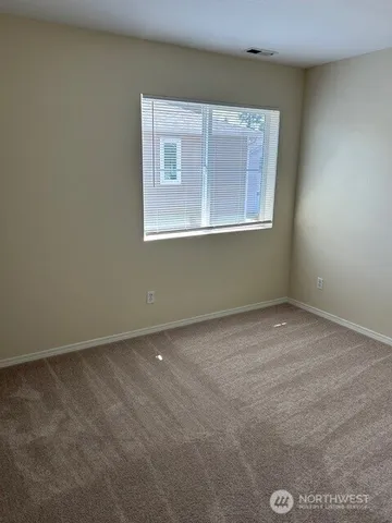 $415,000 | 2055 Garry Oaks Avenue, Unit B, DuPont, WA 98327