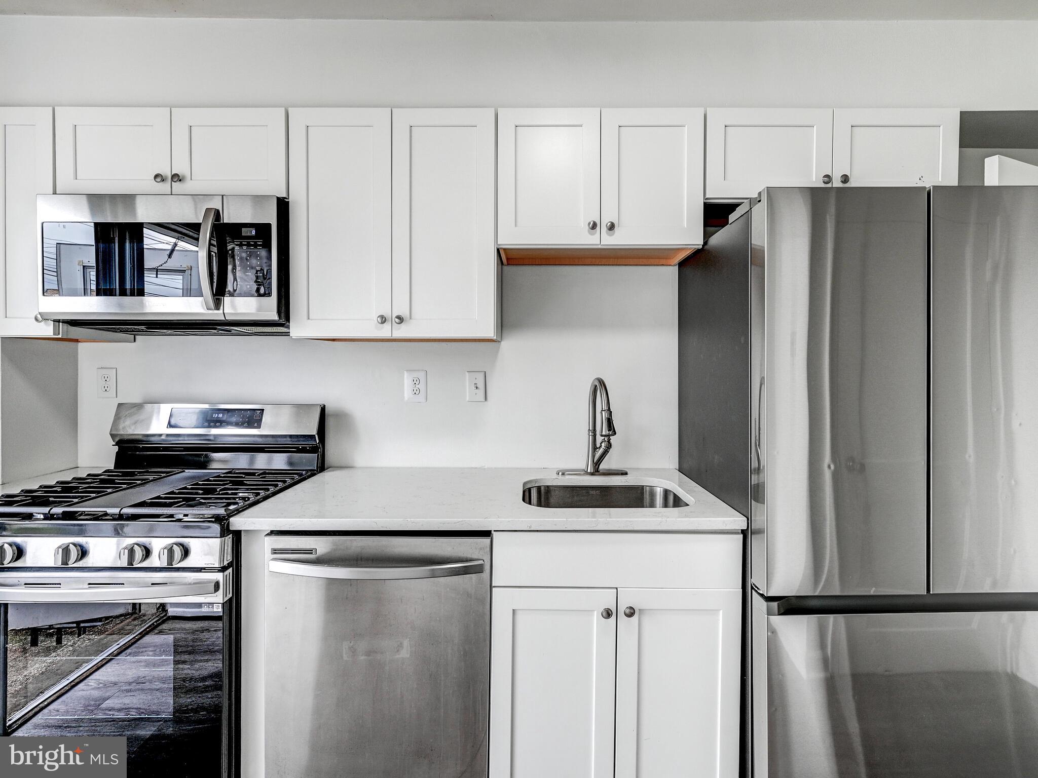 2770 Moorgate Road Baltimore, MD 21222 - Photo 11 of 24