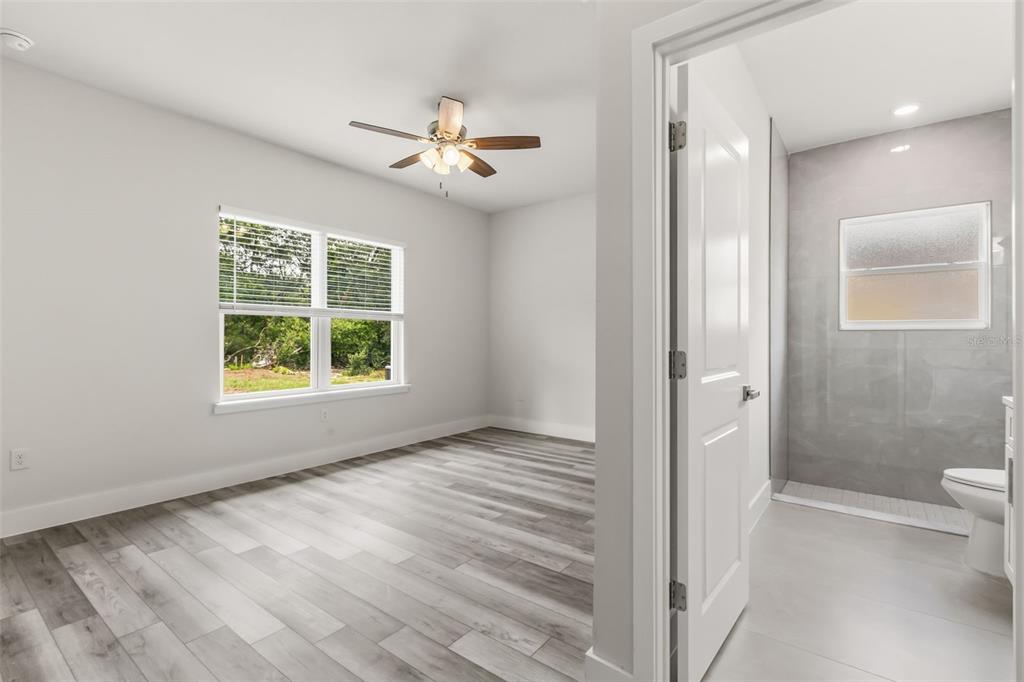 16015 Southwest 29th Court Road, Unit 2 Ocala, FL 34473 - Photo 14 of 29