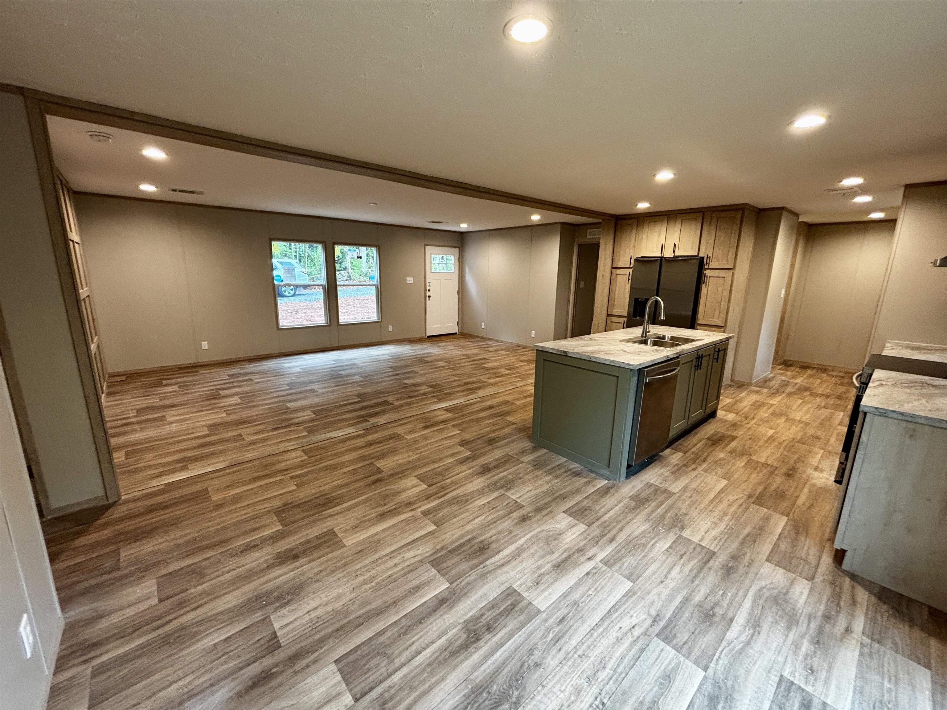 1470 Ball Park Road Enoree, SC 29335 - Photo 3 of 20